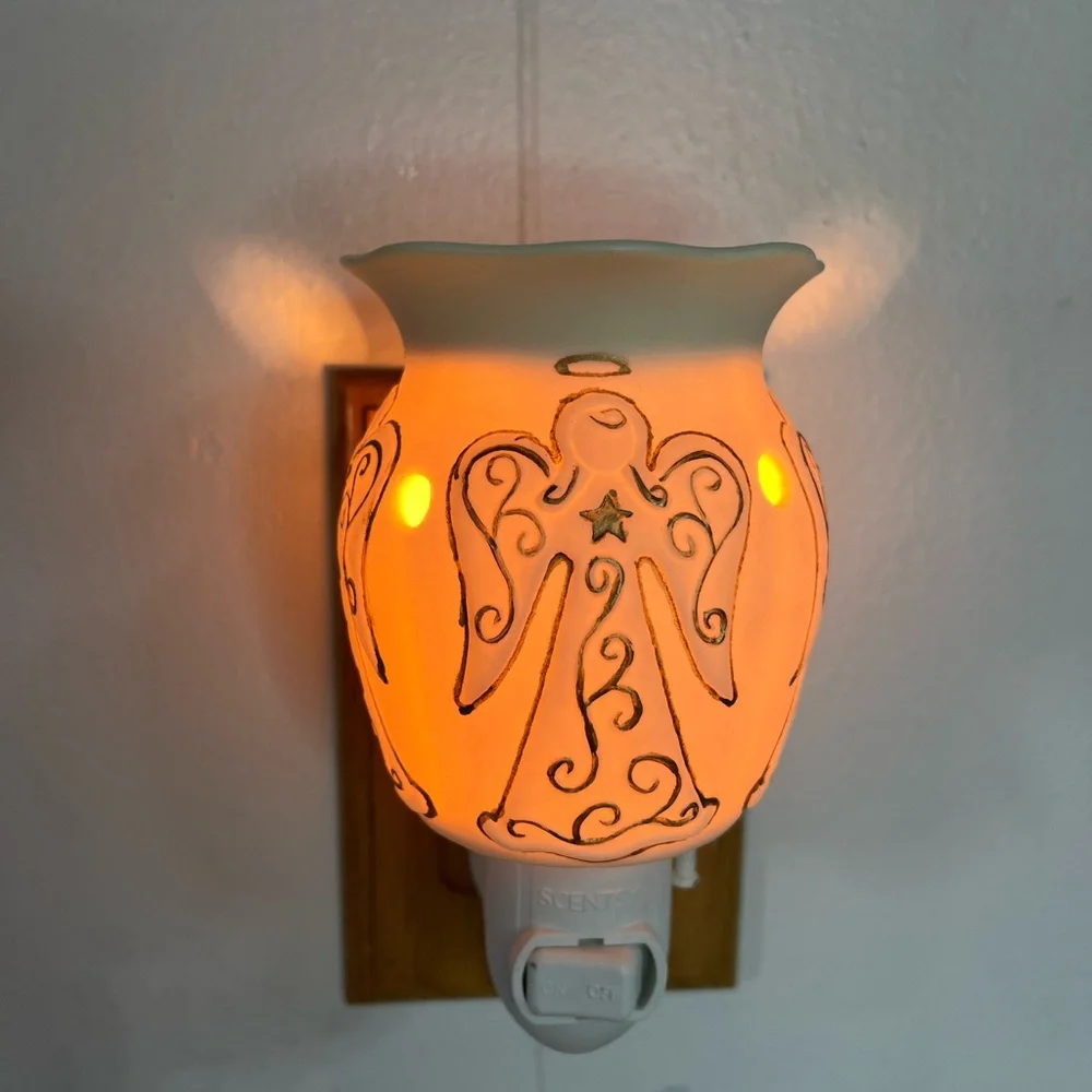 Scentsy Heavenly Wax Warmer